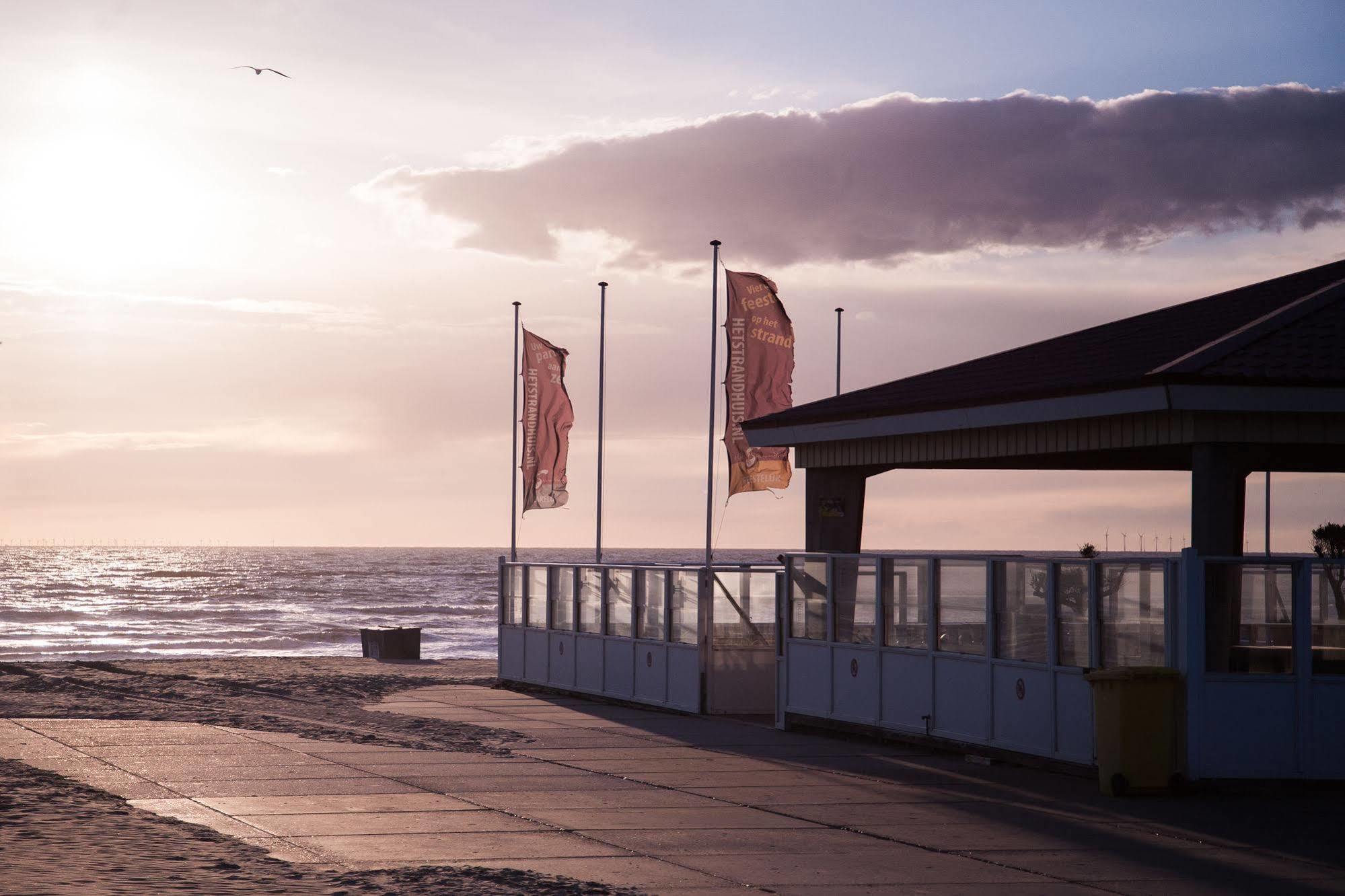 Strandhotel Het Hoge Duin Wijk aan Zee Esterno foto